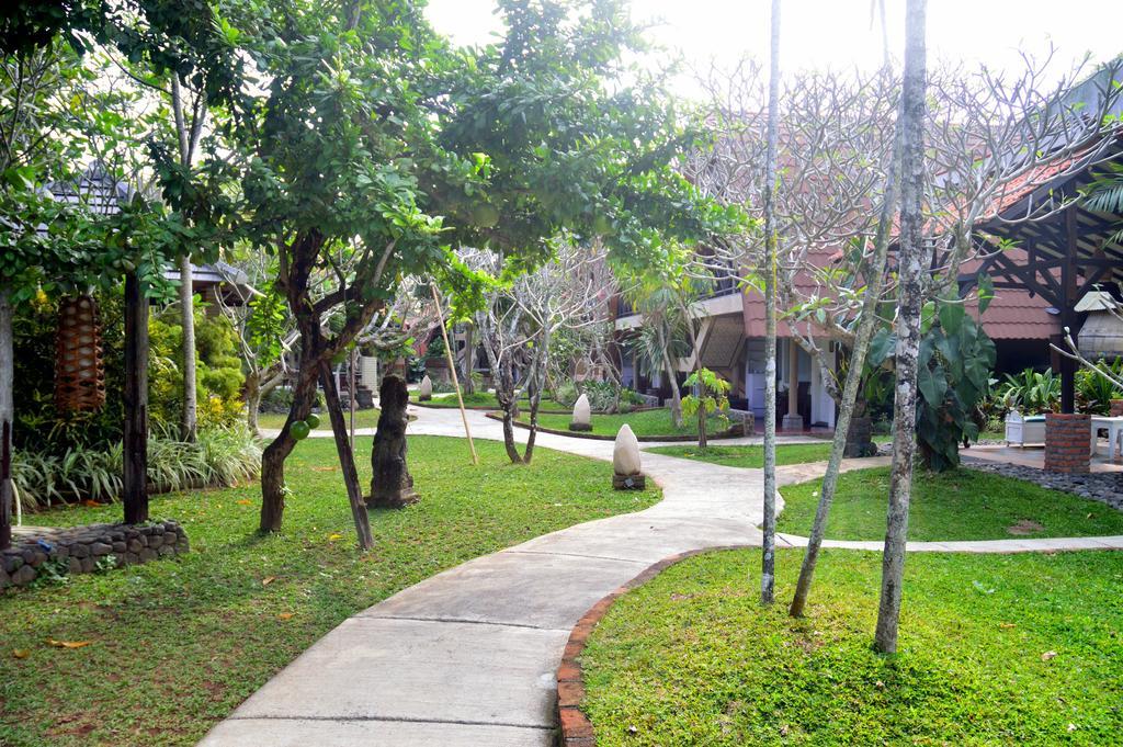 Peneeda View Beach Hotel Sanur Eksteriør billede