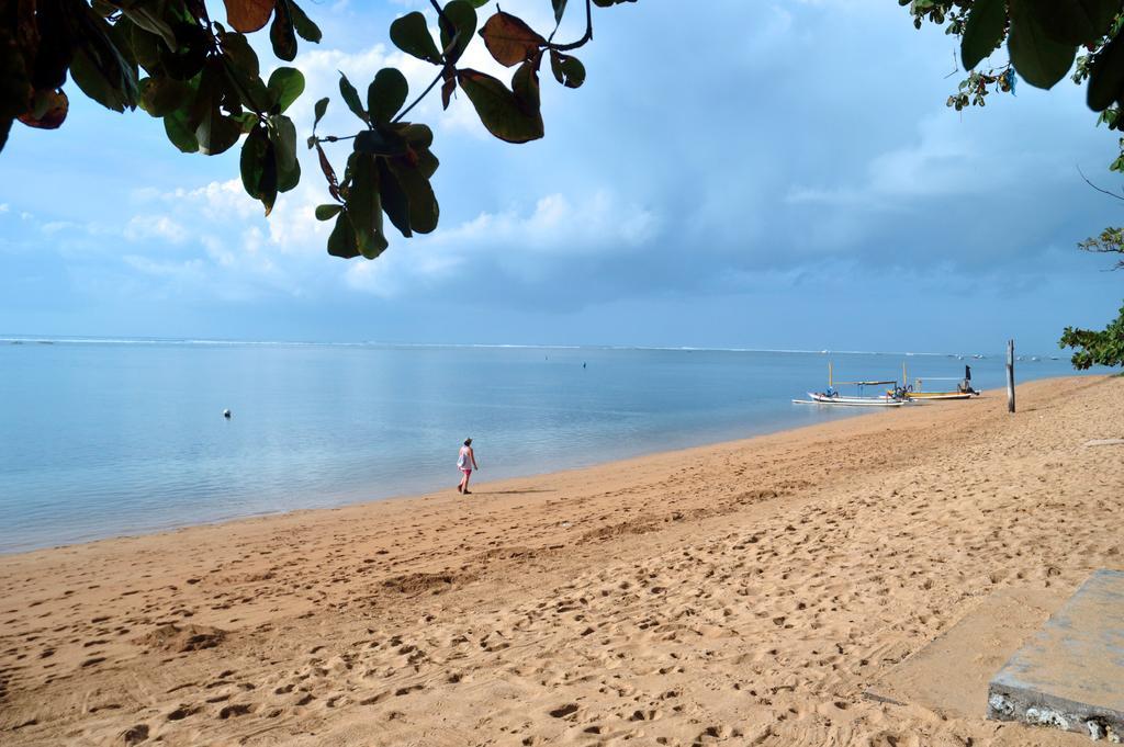 Peneeda View Beach Hotel Sanur Eksteriør billede
