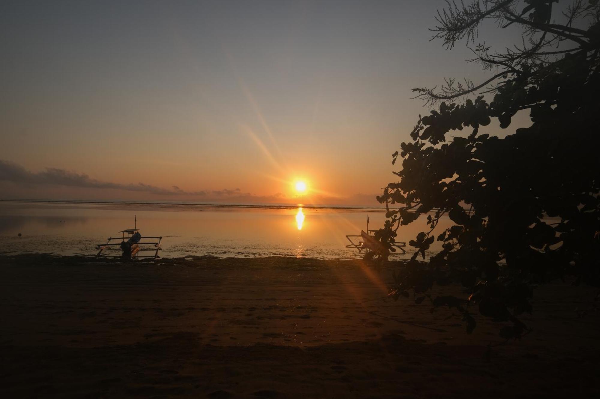 Peneeda View Beach Hotel Sanur Eksteriør billede